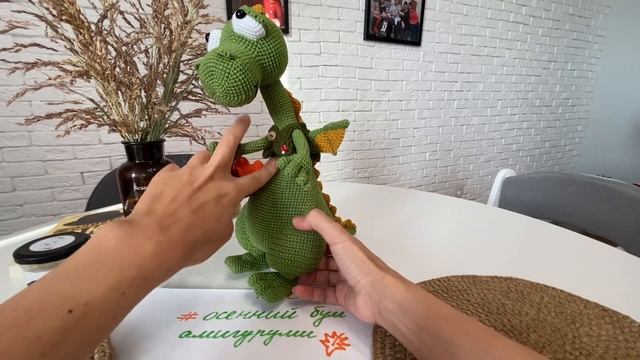 #осенний_бум_амигуруми 1неделя. Отчёт. Дракон. Платье для зайки, принцип вязания.