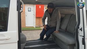 How to manipulate the T5 Multivan Triple Seat