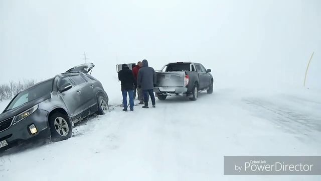 #Териберка #зимняядорога Зимняя дорога в Териберку. Teriberka storm смотреть онлайн