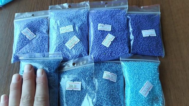 Пополнение бисерных запасов. Распаковка посылки от интернет-магазина 
