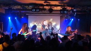 AELLA - презентация альбома "Жизнь происходит сейчас", Москва, 10.12.2022