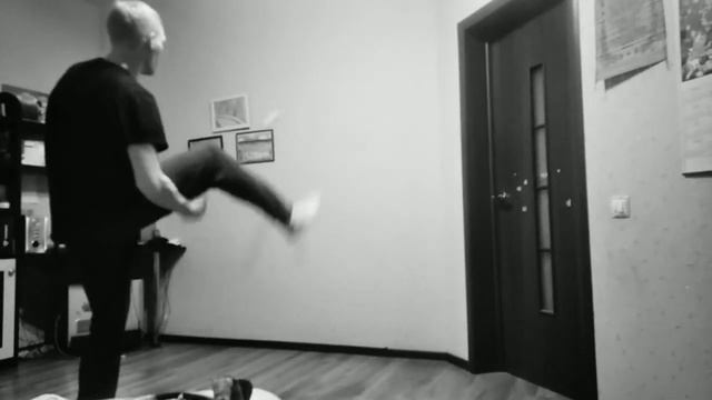 InShot Делая синхрогимнастику по методу Ключ Хасая Алиева?,