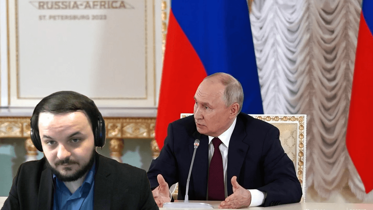 Жмиль смотрит пресс-конференцию Владимира Путина по итогам саммита Россия - Африка смотреть онлайн