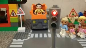 Музыкальный мультфильм по ПДД