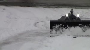 ROBOPLOW   Робот снегоуборщик