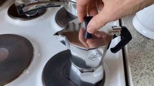 Гейзерная кофеварка Tescoma Paloma (Италия).