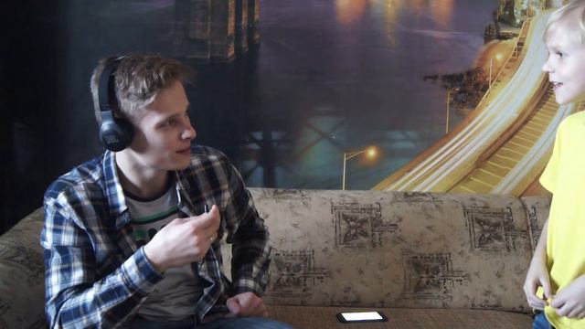 ЧЕЛЛЕНДЖ! УГАДАЙ СЛОВО ПО ГУБАМ/С БРАТОМ/ГОРЧИК! смотреть онлайн