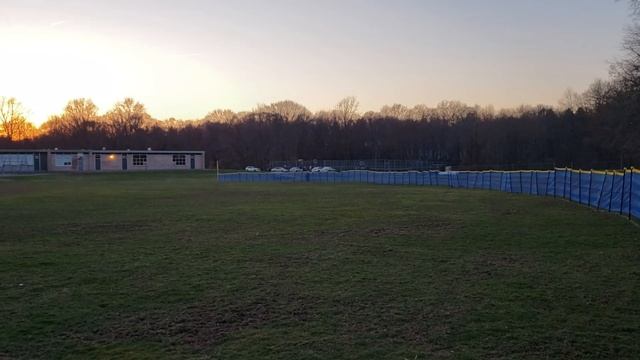 J.$LAYER TRYING OUT THE GRASS ON TA0TA0 110CC смотреть онлайн