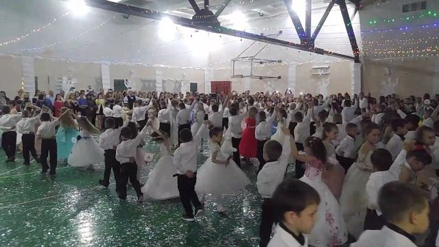 Вальс младших классов БСШ-1 гимназия смотреть онлайн