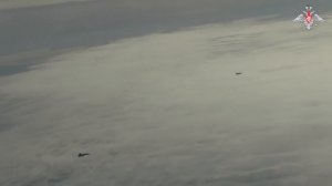 Плановый полет Ту-22М3 с авиационным комплексом «Кинжал»