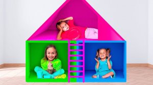 Three Color Playhouses Challenge - Funny Stories for kids