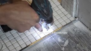 Установка стеклянной перегородки и двери в душевую кабину из стекла