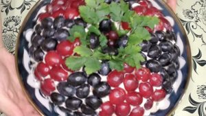 Самый вкусный салат для новогоднего стола, Тиффани с копченой курицей и виноградом,праздничный