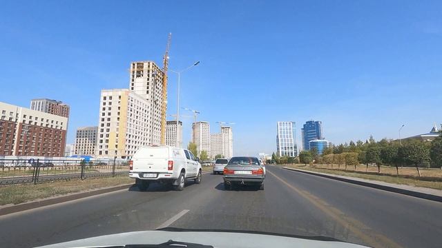Астана - наша столица! Путешествие по Казахстану! Катаемся по городу! Городское движение!