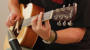 Larrivee OM-02E Video Demo Guitarist Magazine HD