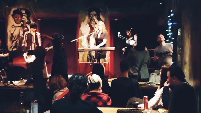 I feel good (live) - Old time rock'n'roll band смотреть онлайн