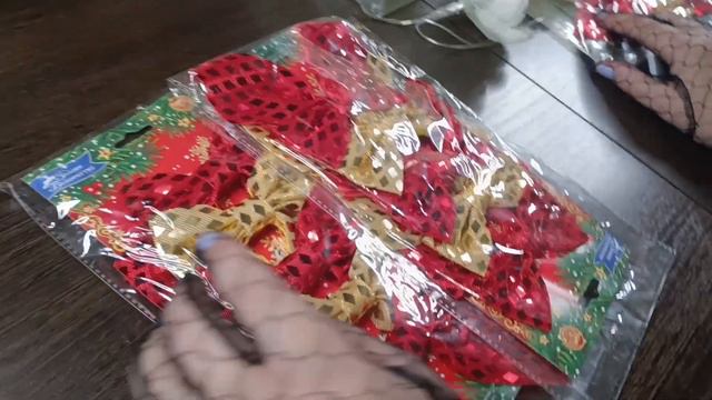 Еще новогодние игрушки и шикарная гирлянда