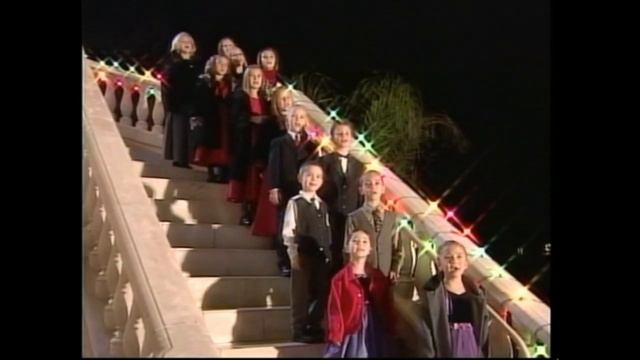 "Скоро Рождество" - группа "Радуга'