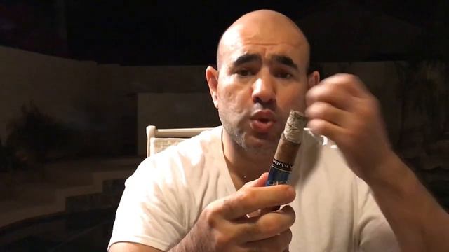 ACID Kuba Kuba Robusto Cigar Review смотреть онлайн