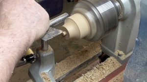 Отличная ручка для крышки сковороды. Полезный совет.