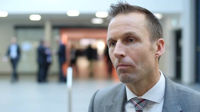 Interview with Jörg Grotendorst, Head of E-Mobility, ZF Friedrichshafen AG смотреть онлайн