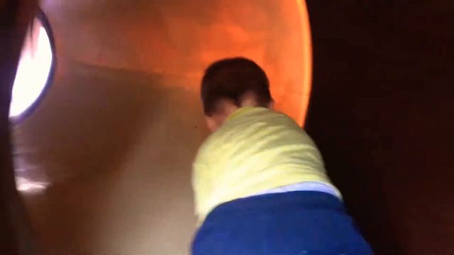 ВЕСЕЛИМСЯ НА ДЕТСКОЙ ПЛОЩАДКЕ | Парк Мачка | Maçka Parkı | OUTDOOR PLAYGROUND смотреть онлайн