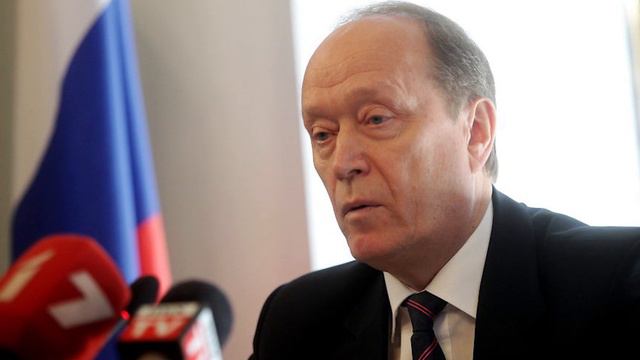 ПОД ПРЕССОМ 25 января смотреть онлайн