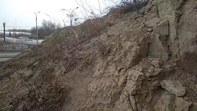 Розовая глина.Глиняные останцы