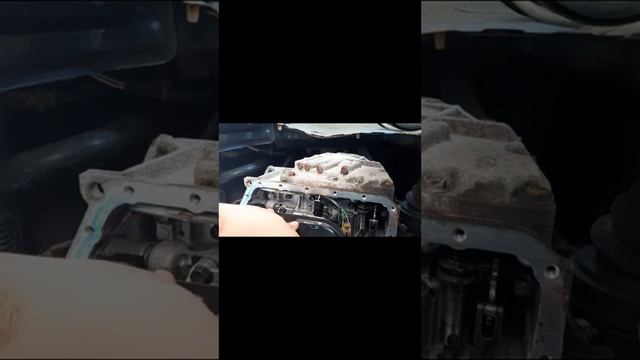 2000-2005 Toyota Celica GT Automatic Transmission Fluid Drain & Fill смотреть онлайн