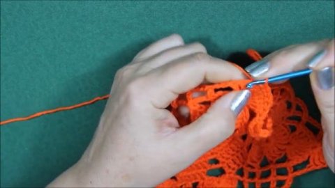 БОЛЬШАЯ ВАЗОЧКА (часть2-я). ВЯЗАНИЕ ДЕКОРАТИВНЫХ ВАЗОЧЕК КРЮЧКОМ. СХЕМЫ.