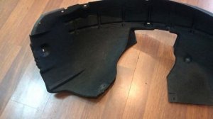 1Z0809958B Подкрылок переднего крыла Skoda Octavia A5 FL