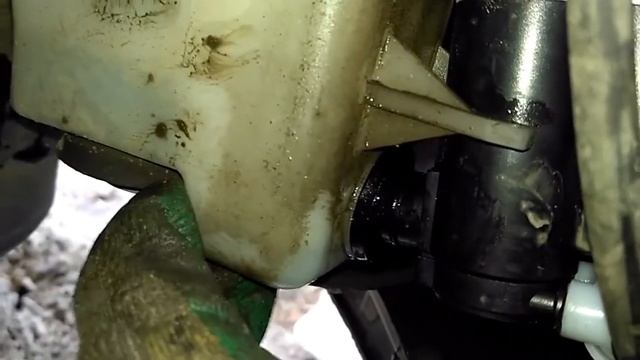 Замена насоса омывателя лобового стекал KIA CEED смотреть онлайн