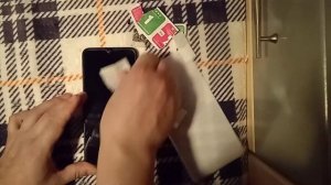 как установить защитное стекло на телефон