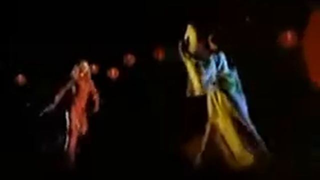 Max Factor Masterpiece Mascara TV Commercial from Poland (2006-2007) смотреть онлайн