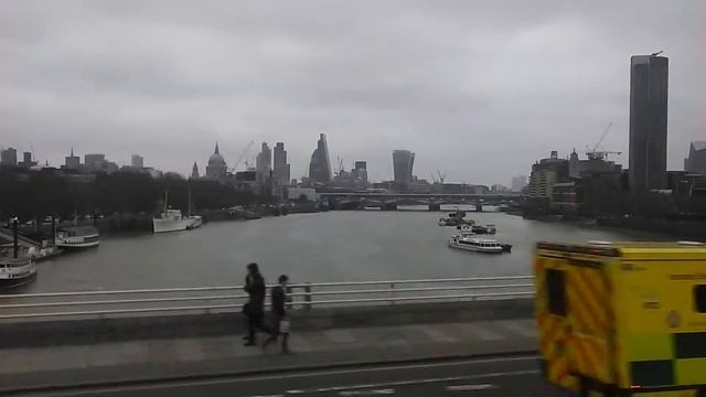 London horizon river Thames waterloo bridge, St. Pauls смотреть онлайн