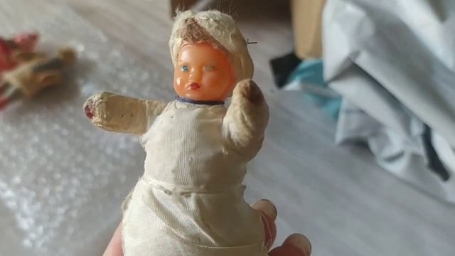Распаковка посылок с антикварными елочными игрушками. смотреть онлайн