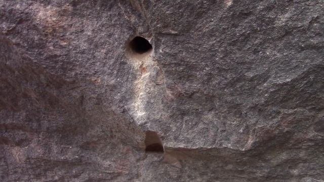 Ньяупа Иглесия: алтарь и портал в скале. Обзор археологического памятника Ñaupa Iglesia, Перу