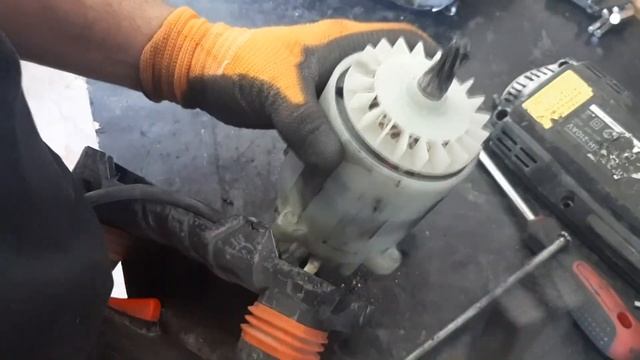 Отбойный молоток Dnipro-M SH-210AV - ремонт смотреть онлайн