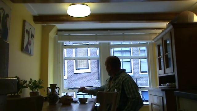 РЕСТАВРАЦИЯ ОТЕЛЯ В АМСТЕРДАМЕ на улице красных фонарей : Korsjespoortsteeg 9 клип-2 смотреть онлайн