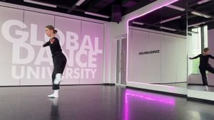 CONTEMPORARY с Анастасией Парадеевой
GLOBAL DANCE UNIVERSITY