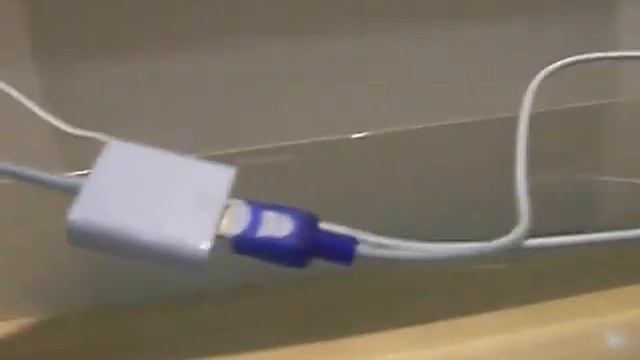 HDMI Adapter for iPad, iPhone 4 and iPod Touch 4G test using iPad смотреть онлайн