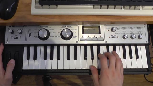 Jamming with the Behringer Model D смотреть онлайн