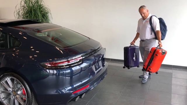 Discover Porsche Comfort Access смотреть онлайн