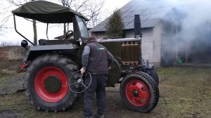 Трактор 1938 года, работающий на сырой нефти. Поездка.