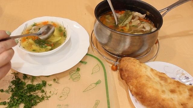 СУПЧИК С ГОРОХОМ НУТ . ГОТОВИТСЯ БЫСТРО ПРОСТО И БЕЗ ЗАМОРОЧЕК  ,