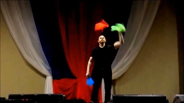Жонглирование платочками