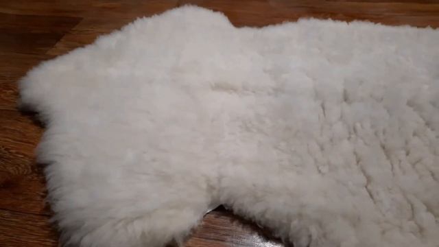 КОВРИК ИЗ ДВУХ ОВЕЧЬИХ ШКУР С ВОРСОМ СРЕДНЕЙ ДЛИНЫ (КОД: 3999) смотреть онлайн