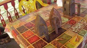 Старинные утюги. Утюг на углях! Моя коллекция старых утюгов.