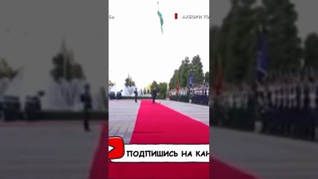 Эмомали Рахмон встретил Александр Лукашенко во дворце  нации