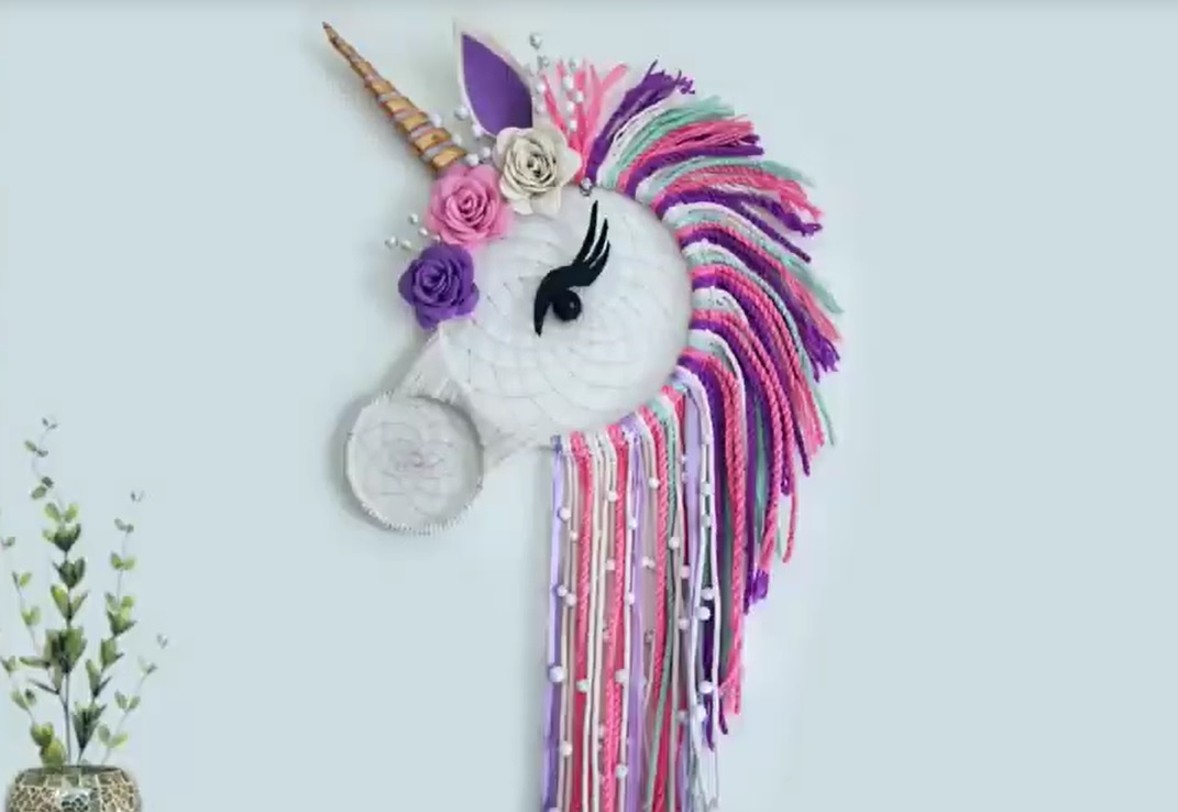 DIY Unicorn Dreamcatcher Wall hanging ?